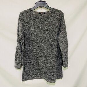 Renee C. Women’s Long Sleeve Heather Gray Soft Fleecy Sweater Tunic Size Medium